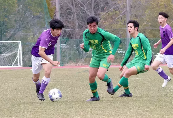 【高校サッカー】藤枝東が帝京長岡に６発大勝　ＭＦ山田樹が３得点にからむ　藤枝市長杯