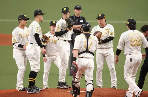 【阪神】先発の新外国人・ルーカス、５回途中４失点 　得点は森下の２号ソロのみ…連勝は３でストップ