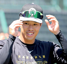 【阪神】ドラフト３位・岡城快生が「１番・中堅」で先発出場　下村海翔、プロ初勝利なるか…ヤクルト戦のスタメン発表