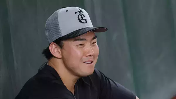 【９日の予告先発】巨人・小笠原慎之介―ヤクルト・松本健吾、日本ハム・有原航平―楽天・古謝樹ほか