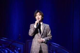 青山新、初のコンサートツアー開催「その土地ならではの空気感を感じながら歌いたい」初アルバム発売も決定