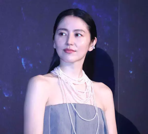 長澤まさみ　２２年ぶりの「ゴジラ」シリーズ出演「帰ってくることができて嬉しい」　ゴジラは「時代の映し鏡のような存在」