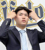 「【オリックス】高卒新人・山口廉王が２年目の大出世へ「年齢を気にしないで。まずは１勝を挙げる」微増で契約更改」の画像1