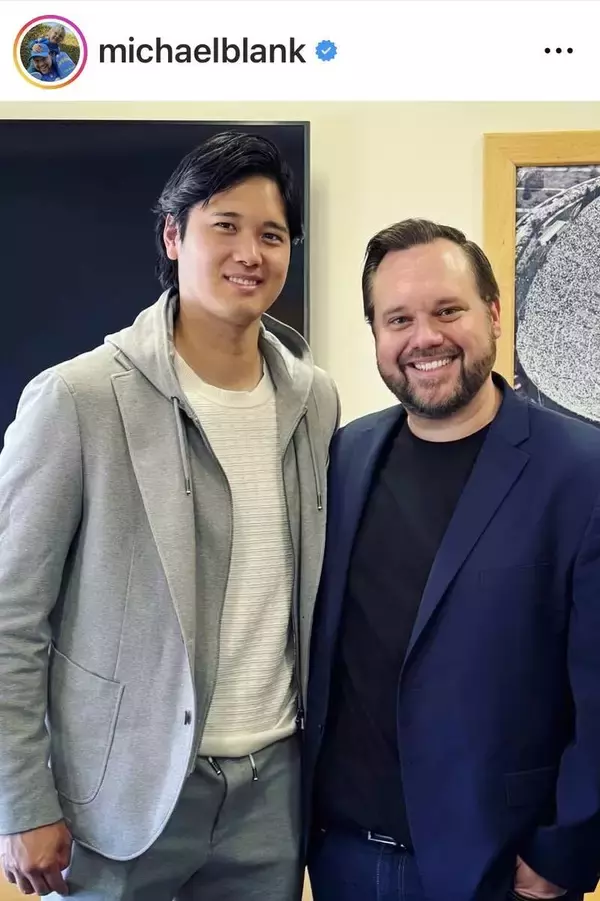 「ハッピー・デコイ・デー！」大谷翔平と絵本共著のマイケル・ブランク氏が２ショ公開…「ベビーのむちむち足」も話題