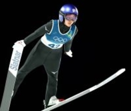 【五輪】高梨沙羅が混合団体メンバー入り　前回北京で失格の雪辱へ　「どのポジションでも力になれるように頑張る」