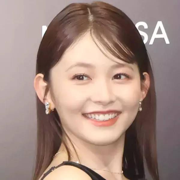 久間田琳加、「くまだがくまに」ディズニーでのクマの耳カチューシャ姿にファンメロメロ「なんてかわいい投稿なの」