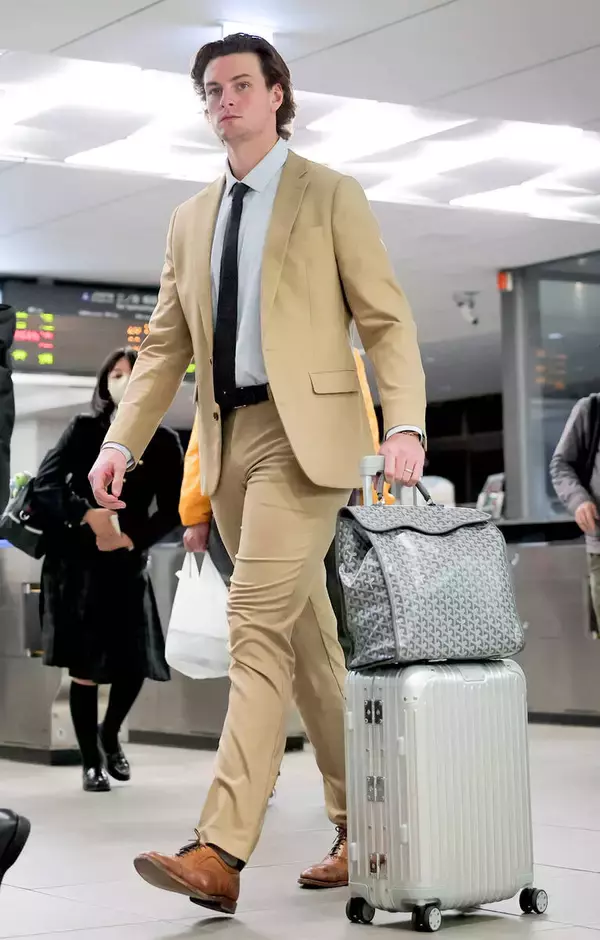 巨人・身長２０１センチ剛腕助っ人が１１年ぶり甲子園で今季初勝利狙う　「間違いなく強力」虎対策進めるウィットリー