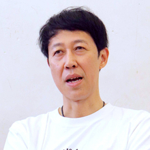 小籔千豊「ゲームみたいなスルーパス」堂安律選手のゴールにつながるパスを大絶賛