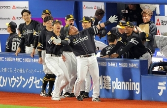 【日本シリーズ】ソフトバンクが連夜の延長制して２連勝！　悪夢の逆転から９回に代打・山川穂高が起死回生の同点弾、通算１発の川村友斗が決勝弾