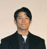 「鈴木亮平、主演作の感想を観客に直撃「どういうところが面白かったか聞いてみて良いですか？」称賛の声に満足げ」の画像1