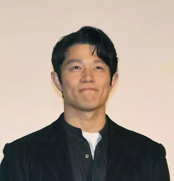 鈴木亮平、主演作の感想を観客に直撃「どういうところが面白かったか聞いてみて良いですか？」称賛の声に満足げ