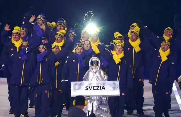 【五輪開会式】スウェーデンの入場ウェアは「ユニクロ」　４大会連続の提供