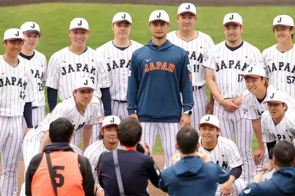 侍ジャパンアドバイザーのダルビッシュ有が宮崎合宿完走「自分としては楽しめました」最終日も精力的にブルペン見守り