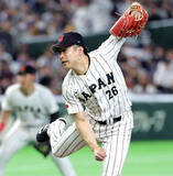 「侍・種市篤暉がＷＢＣデビュー登板　最速１５６キロで３者連続三振」の画像1