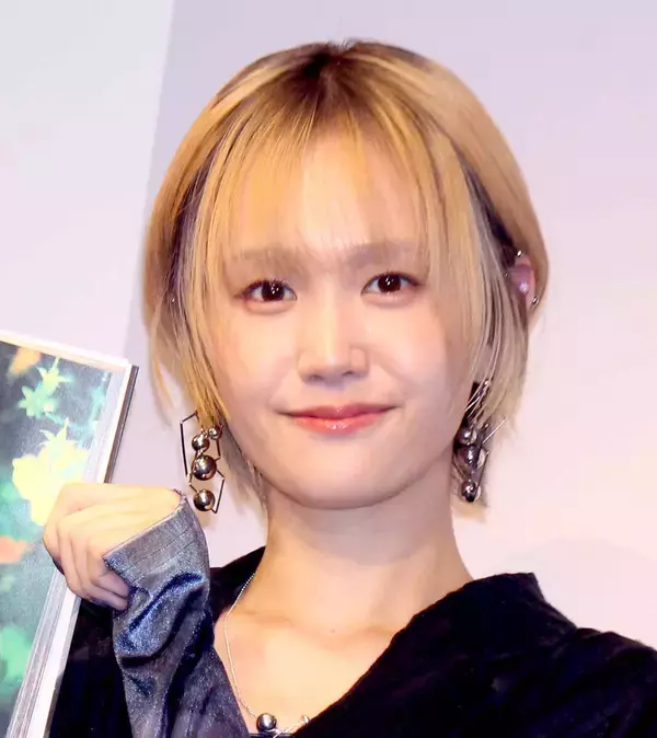 尾碕真花の事務所退所騒動が泥沼化　オスカープロモーションが再び反論　犯罪に該当し得る行為は「一切なく、事実と異なる」法的措置も検討