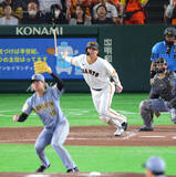 「【巨人】泉口友汰の二塁打から１３年ぶり「勇ましい・勇敢な」新チャンステーマお披露目も…追加点はならず」の画像1