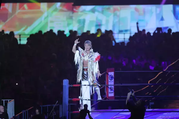 棚橋弘至、「引退試合」オカダ・カズチカに敗れる…「３３分０３秒」激闘で２６年のレスラー人生に幕…札止め東京ドーム大興奮