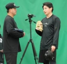 【巨人】ドラ１竹丸和幸が先輩の投球にくぎ付け「テレビで見てる人たち。不思議な感じ」