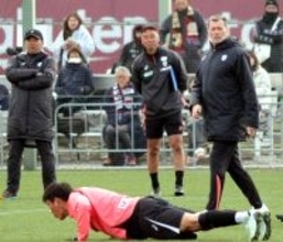 神戸・スキッベ新監督、開幕の関西ダービー京都戦へ「ひるまず準備する」６日からＪ１百年構想リーグ