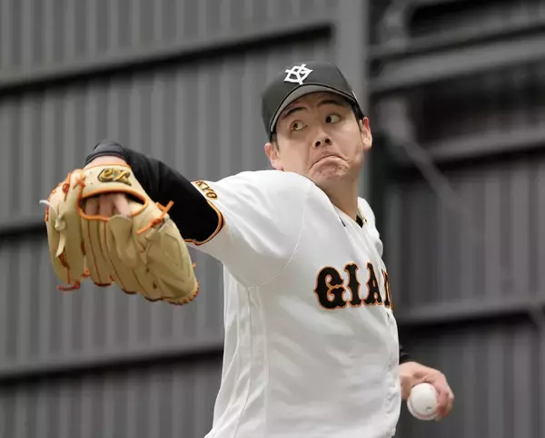 【巨人キャンプ評論】清水隆行氏がドラ１・竹丸の直球の“質”にほれぼれ「ベース上での強さがある」