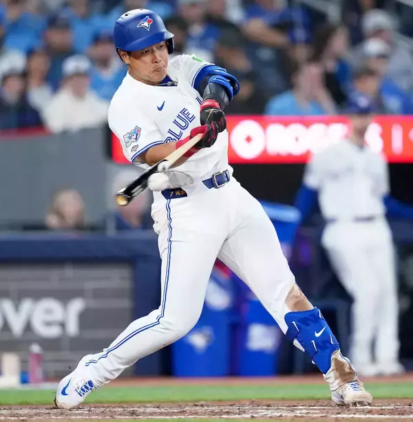「岡本和真のマルチ安打デビューをブルージェイズ監督が絶賛　“攻撃の哲学”に合致「彼はこのチームになじむ」」の画像