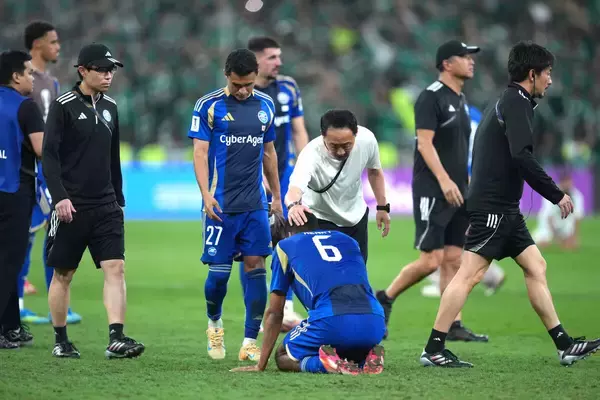 決勝で涙をのんだ町田の黒田剛監督「１点が本当に近いようで遠い…」…初ＡＣＬＥ、初決勝　アルアハリと延長の激闘も一歩及ばず