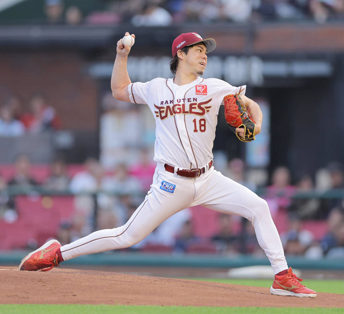 【楽天】エンジン全開！　前田健太が初勝利目指して好スタート　初回から１５０キロ超え連発
