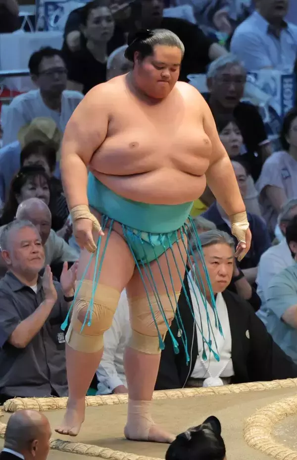 カド番の琴桜が３連敗で４敗目　熱海富士に敗れ黒星先行