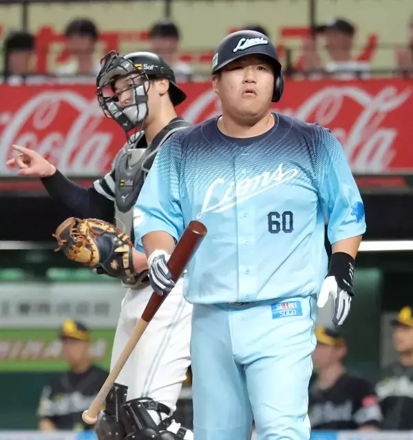 【西武】１～３番に助っ人、４番に中村剛也の重量打線形成も６安打２得点で３位転落「最初は違う打順を組んでたんですけど…」