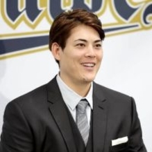 【オリックス】九里亜蓮が２０００万円増の１億６０００万円でサイン　ＦＡ移籍１年目で１１勝　来季目標は「２３０イニング」