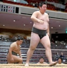 高校通算１１本塁打の「４番・一塁」旭轟星が初土俵で白星　しこ名に込めた決意「名前を轟かせたい」