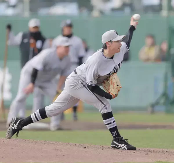 【巨人】ドラ１竹丸和幸が初の実戦形式で堂々の無安打デビュー　打者のべ５人に対し無安打１四球２奪三振