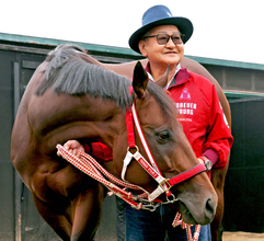 サウジＣ連覇へ矢作芳人調教師「うちの馬が一番強いでしょうね」フォーエバーヤング今年は直行で頂点狙う