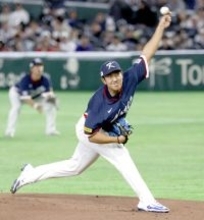 【ＷＢＣ】Ｃ組突破目指す韓国にアクシデント　２点先取直後に先発左腕が緊急降板　投球練習中に違和感か…豪州戦