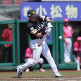 「【ソフトバンク】山本祐大、出場２試合目で加入後初安打　１２日にＤｅＮＡからトレード移籍」の画像1