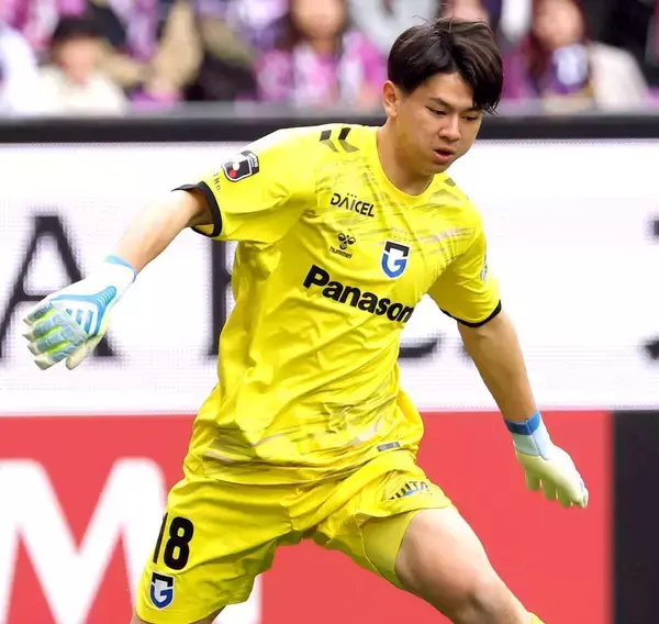 Ｕ―２１日本代表ＧＫの荒木琉偉がＧＫで開幕最年少先発も３失点「良くない結果。課題、反省が多い」　ほろ苦いＪ１デビュー
