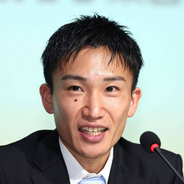 バドミントン桃田賢斗、結婚を発表「彼女がいたから自分らしく楽しく…」支えに感謝　左手薬指の２ショット披露