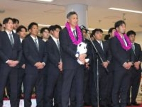 【西武】日南市長が高市首相ばり激励！「練習に、練習を、練習を、練習を、練習を、練習を重ねて…」歓迎セレモニー