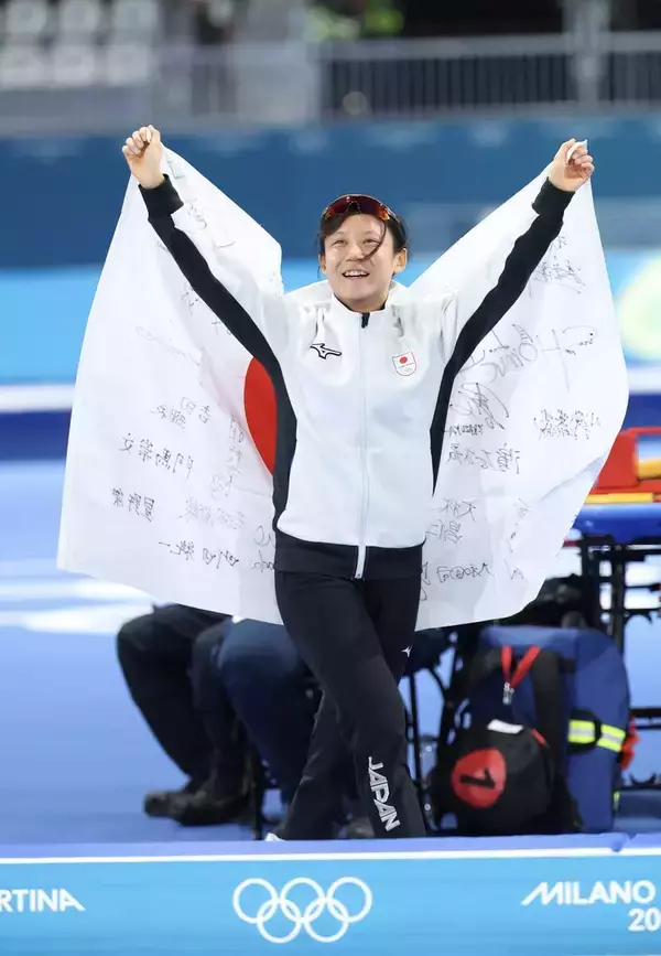【五輪】銅メダルの高木美帆　異例オランダファンから「みほコール」に応える…スピードスケート女子５００ｍ