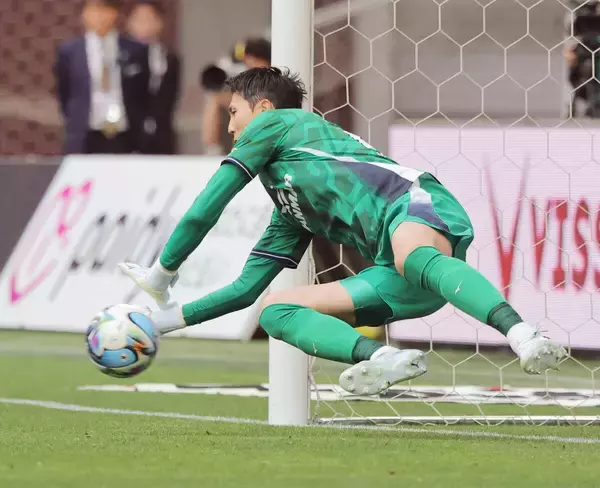 Ｃ大阪が敵地で首位神戸破る　キム・ジンヒョンがビッグセーブ連発「自分らしい試合ができた」