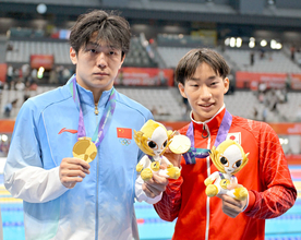 【競泳】大橋信、中国の董と同着優勝　着順・国歌は中国、日本の順　国名のアルファベット表記が基準