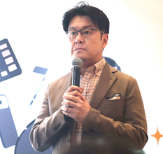 土田晃之が家庭事情を告白「子どもが家からなかなか出て行かない」　最新スマートグラスを体験も老眼で苦戦