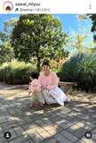 「年下の夫は名門校ＯＢの意外な芸人…親子コーデがかわいい！「ママのお顔になってる」育児中の沢井美優」の画像1