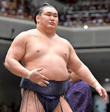 「豊昇龍が９勝目　左膝痛押しての強行出場で、琴桜に勝つ」の画像1