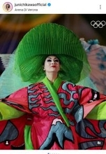 ミラノ五輪閉会式に登場した日本人俳優・市川純「二つの国を代表できたこと、本当に光栄」美しい素顔も公開