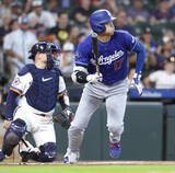 「大谷翔平、自己ワーストを更新する２２打席連続ノーヒット　満塁の好機にボテボテの三ゴロ併殺崩れ…異例の屋外フリー打撃調整も流れ変わらず」の画像1