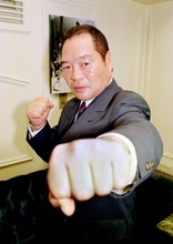 ガッツ石松さん　芸能界から続々と追悼…渡辺謙「笑顔に励まされ」高橋名人「子供達に優しく」ドラマ「北の国から」倉本聰氏Ｘも