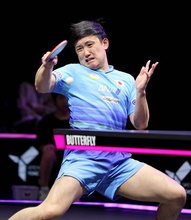 【卓球】張本智和が２連覇へ４強！　フランス兄弟のＡ・ルブランに４―０　第２Ｇは０―７から大逆転　妹・美和も勝って兄妹Ｖへあと２勝…ＷＴＴチャンピオンズ横浜