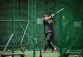 【巨人】オープン戦初安打含む２安打の石塚裕惺は那覇に戻りマシン打撃「まだまだアピールが必要」