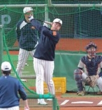 侍４番・村上宗隆、第１打席は空振り三振　メジャー１年目もＷＢＣ参加　２３年大会では不振で４番外れるもヒーローに